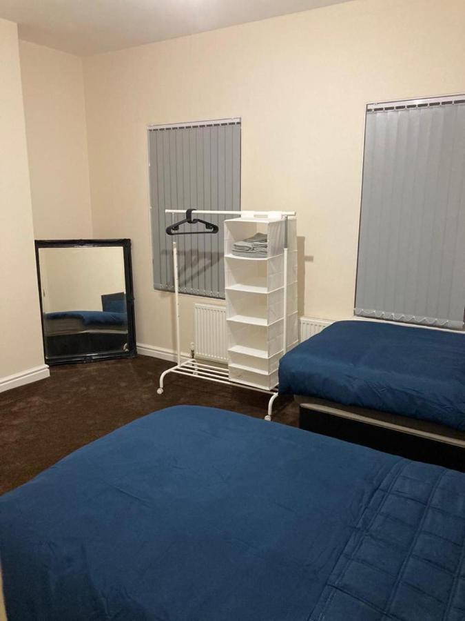 Homely 3-Bed House In Bham 15 Min From City Centre Birmingham Luaran gambar