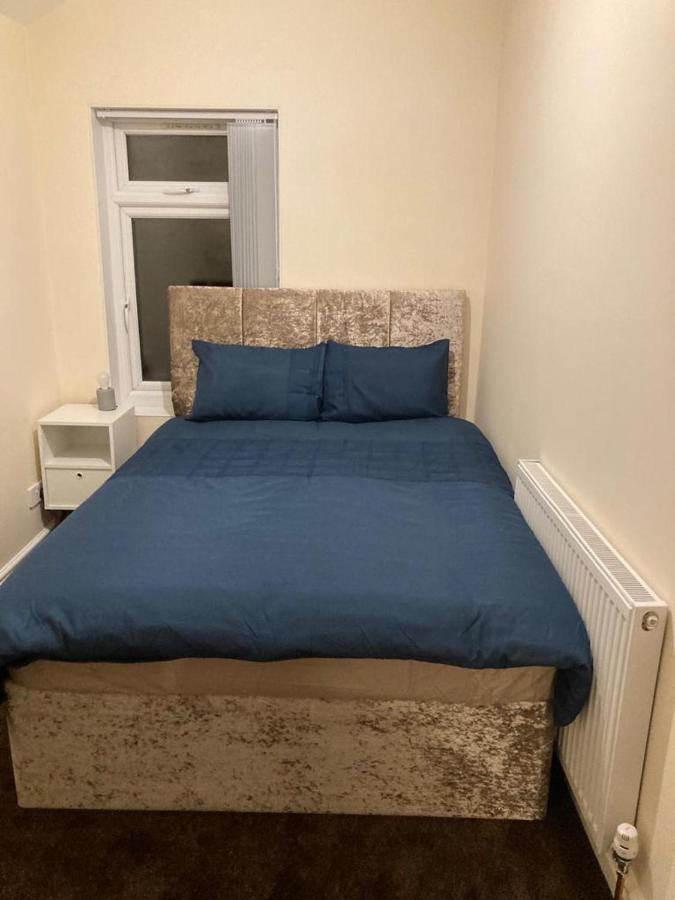 Homely 3-Bed House In Bham 15 Min From City Centre Birmingham Luaran gambar