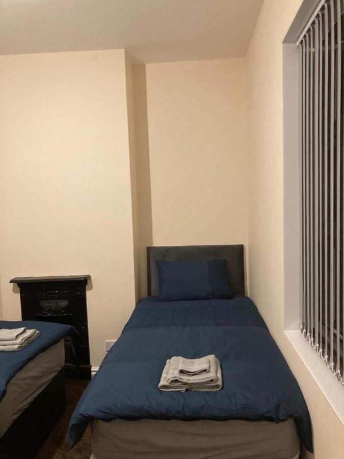 Homely 3-Bed House In Bham 15 Min From City Centre Birmingham Luaran gambar